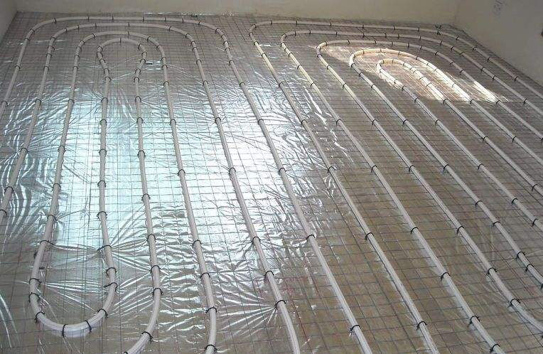 鄭州鋪設PE-RT地暖管