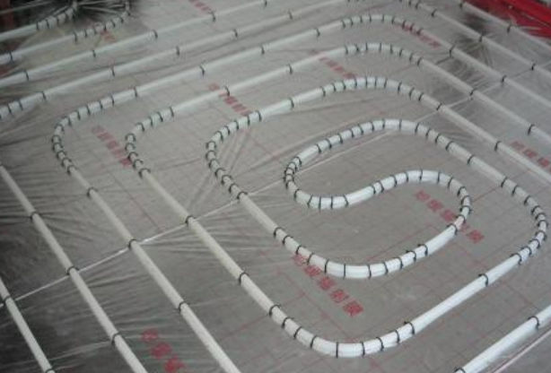 上海鋪設PE-RT地暖管